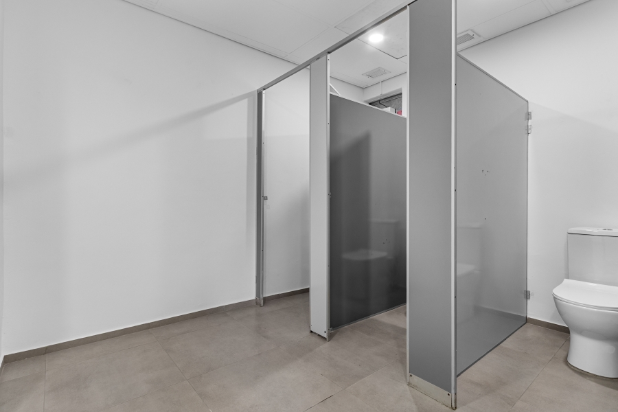 To Let commercial Property for Rent in Parow Western Cape